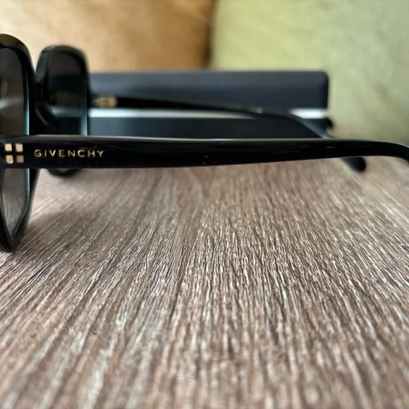 Givenchy Black Sunglasses - Picture 2 of 3